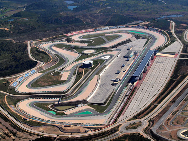 عکس پیست موتورسواری Autodromo Internacional do در کشور پرتغال